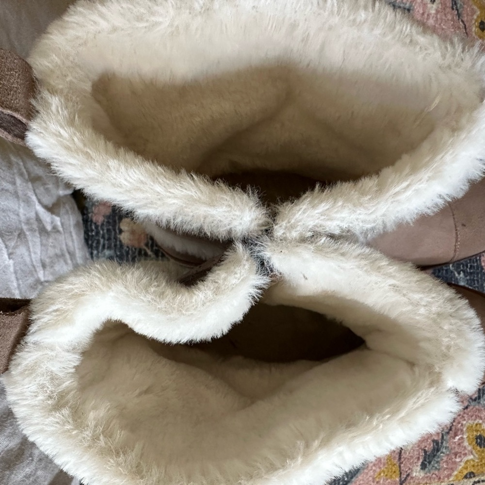 Toms Taupe Faux Fur Winter Boots - Picture 8 of 12